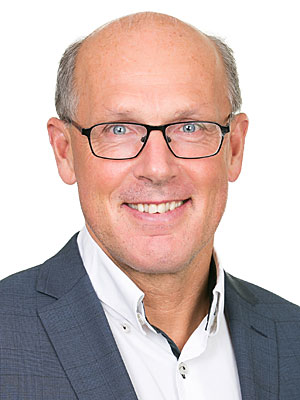 Göran Bäckström, Finanskompetens